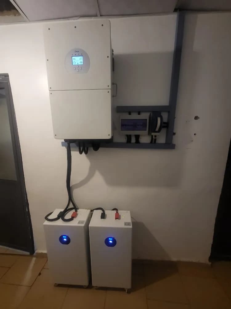 5kVA hybrid solar inverter