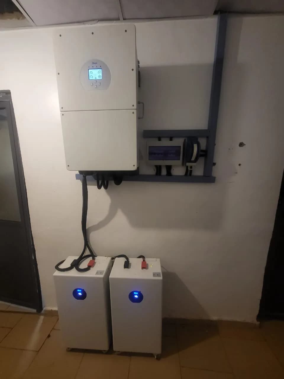 10kVA inverter system with 35kWh battery backup